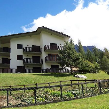Valtournenche Appartamento Comodo Alle Piste Singlin Εξωτερικό φωτογραφία